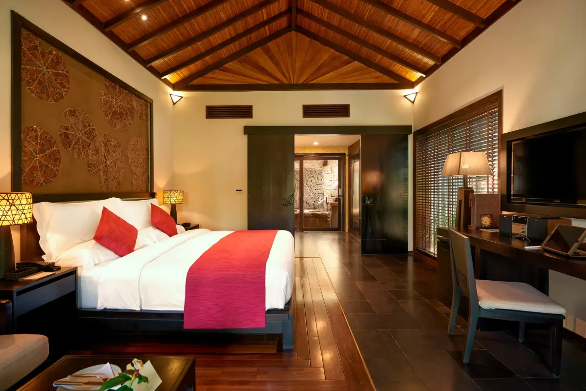 Premier Deluxe Villa Garden View 3