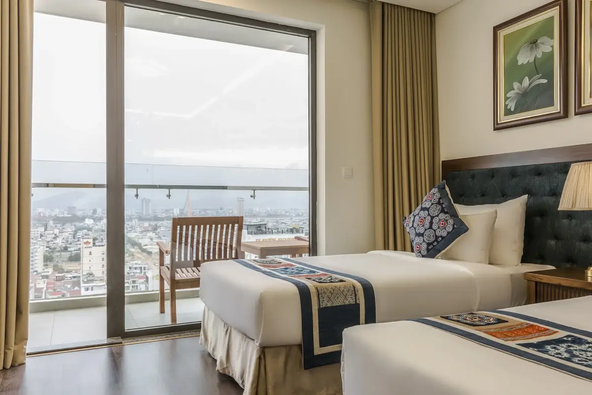 Balcony Studio Room City View 2