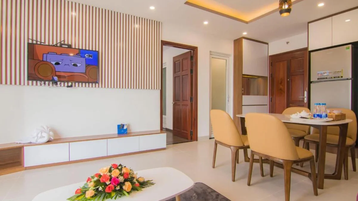 Apartment with 2 bed rooms 3