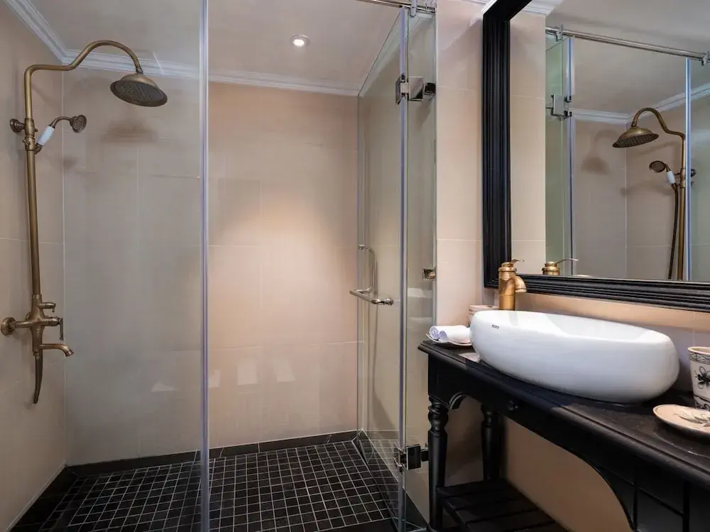 Khách sạn The Flower Boutique Hà Nội 2