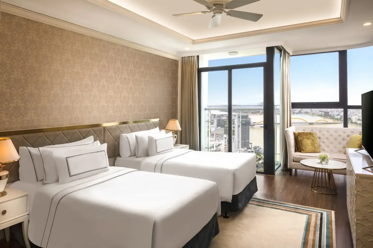 Deluxe Room Horizon View 3