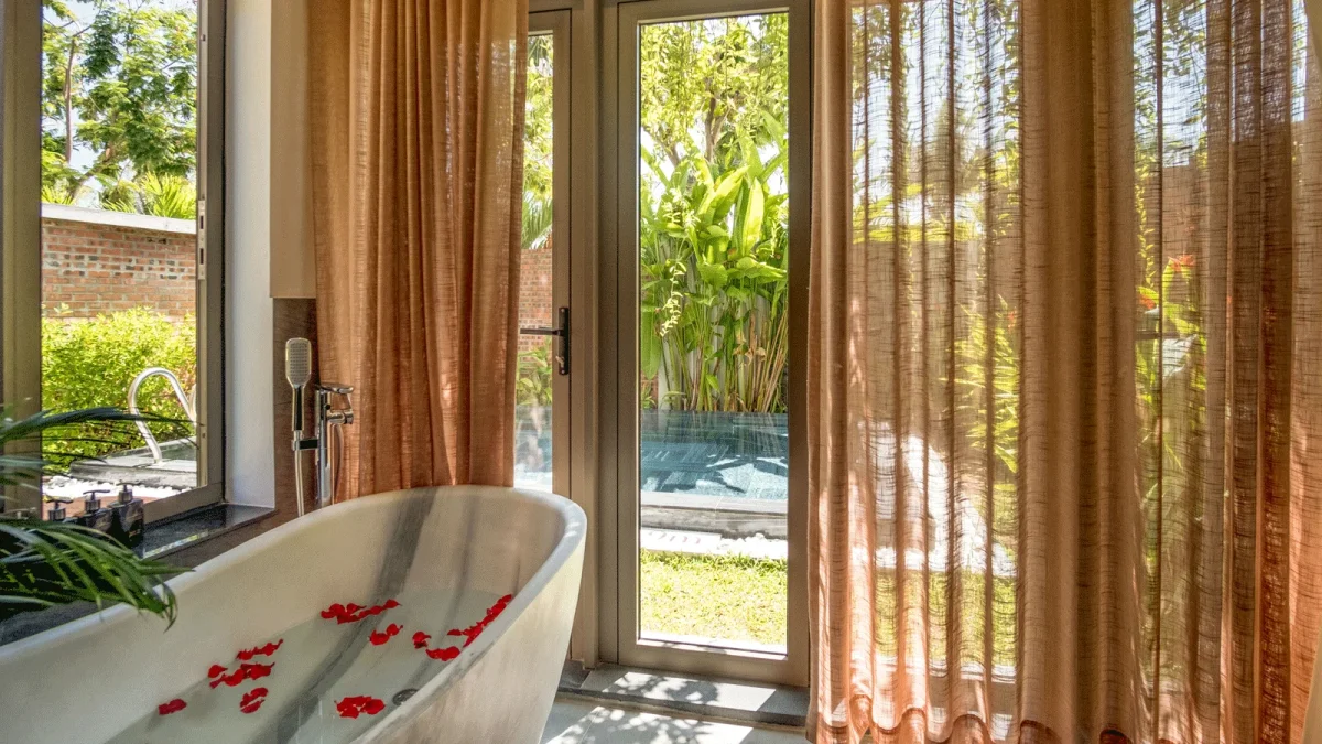 Suite Private Pool View 2