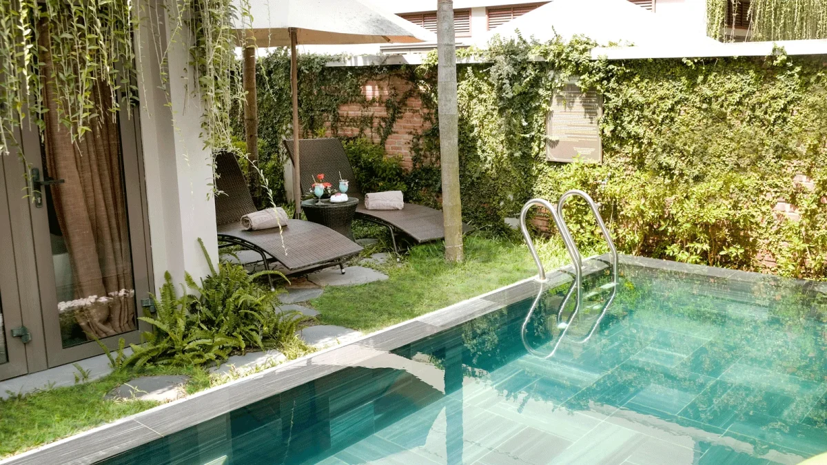 Suite Private Pool View 3