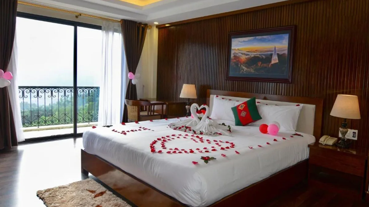 Phòng Suite VIP 2 Khách 2