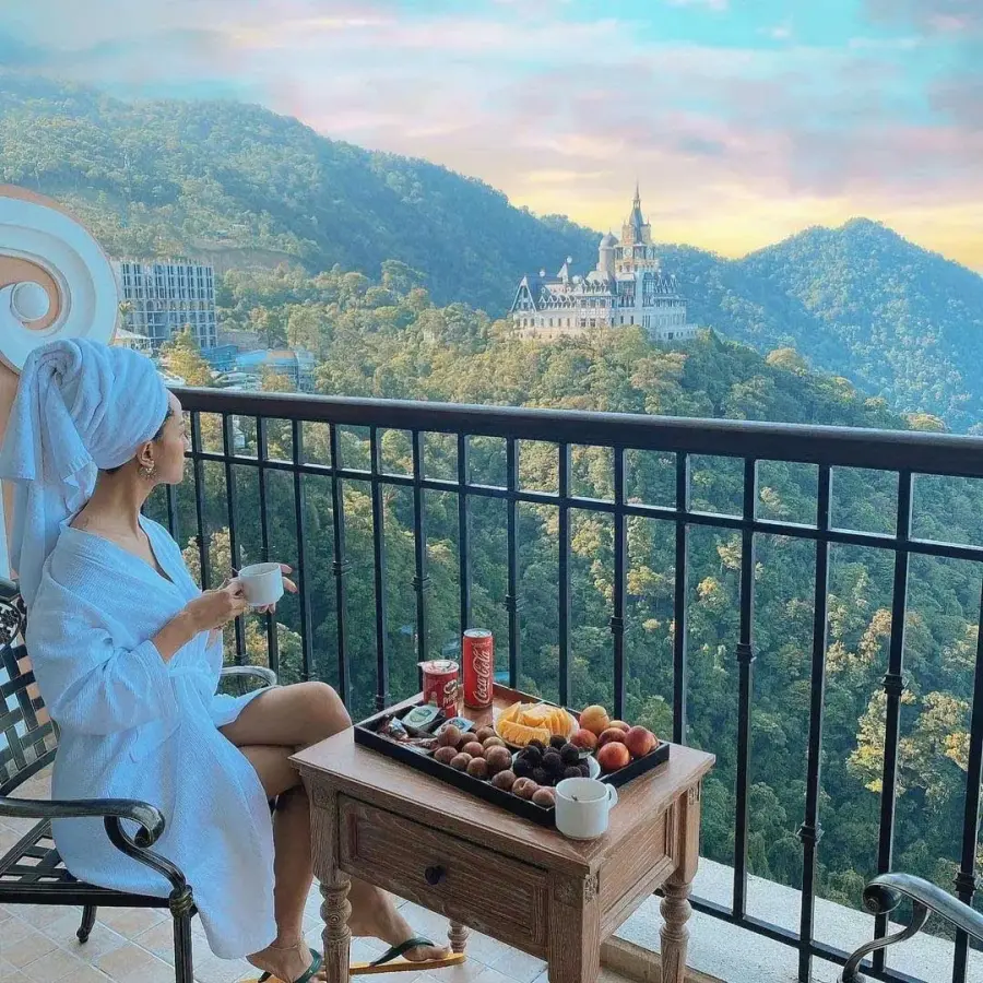 Deluxe Mountain View