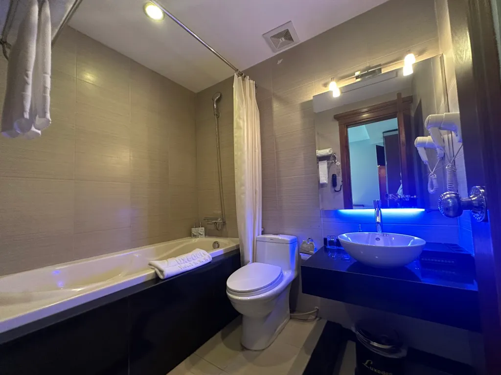 Phòng Premier Deluxe 2