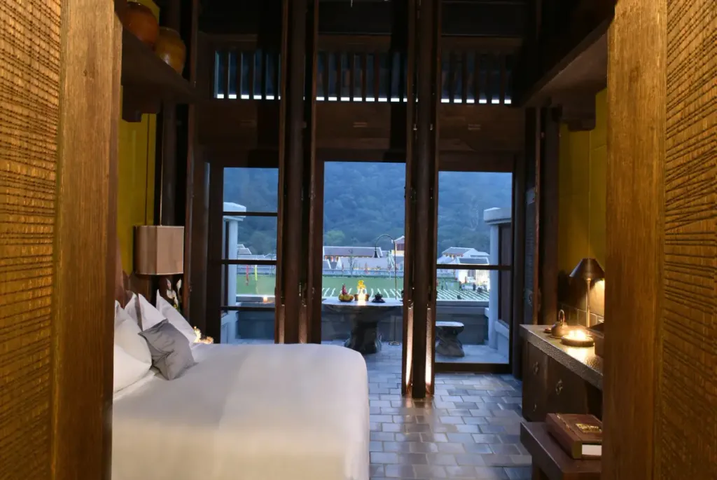 Deluxe Forest View 3