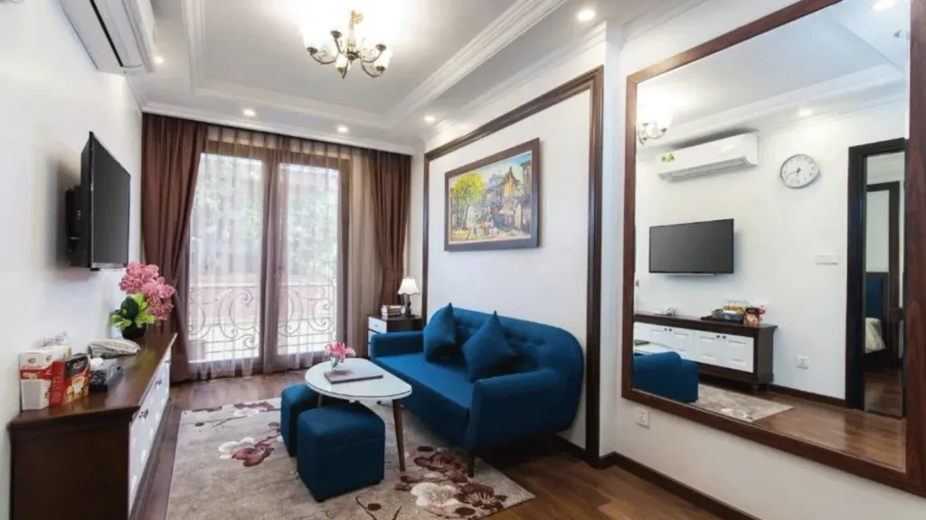 One Bedroom Suite With Balcony 2