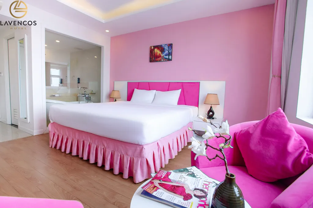 Deluxe Honey Room Over view 3