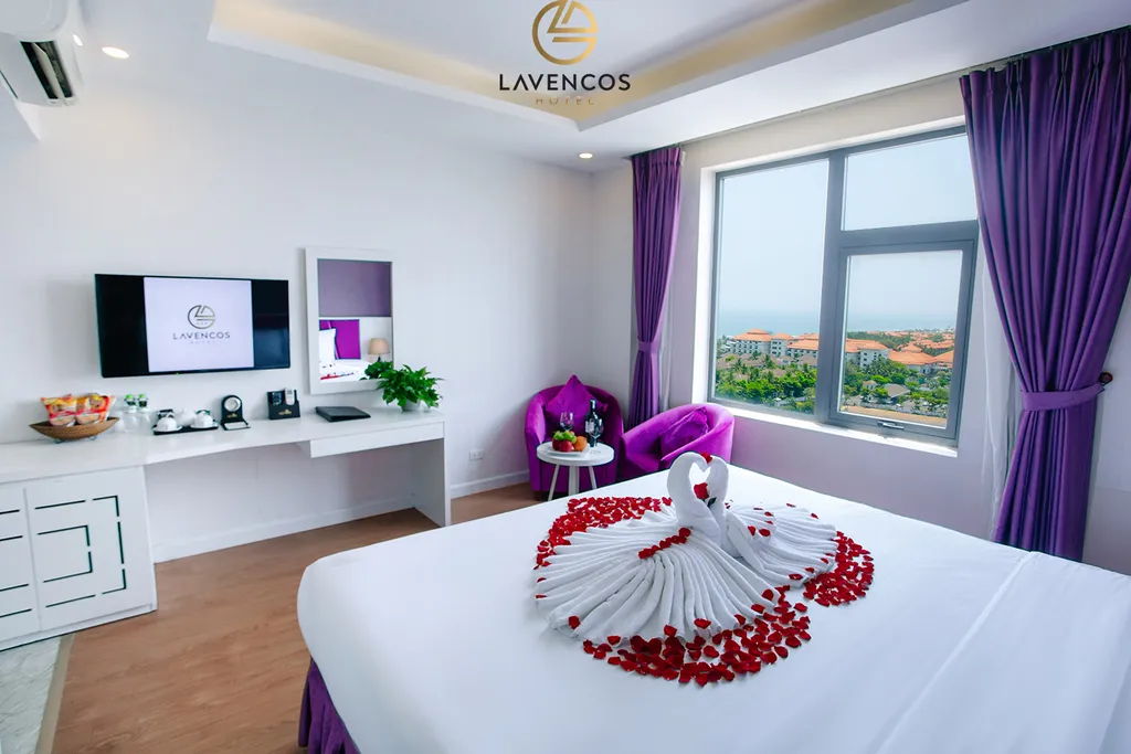 Deluxe Honey Room Over view