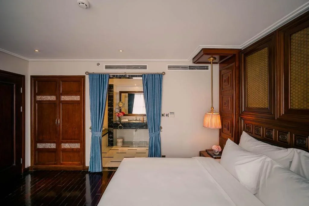 Suite 2