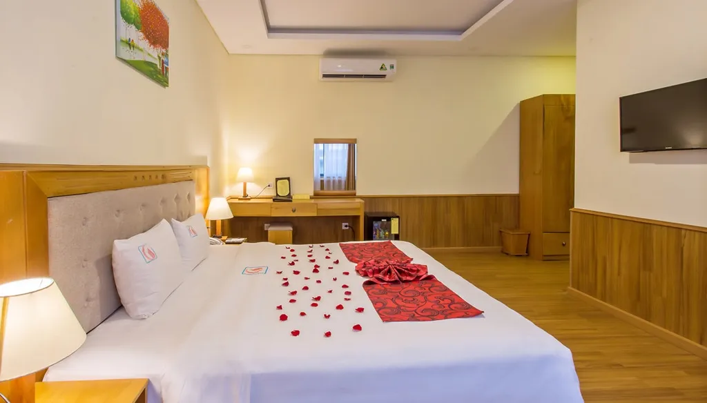 Apartment Double No View 3