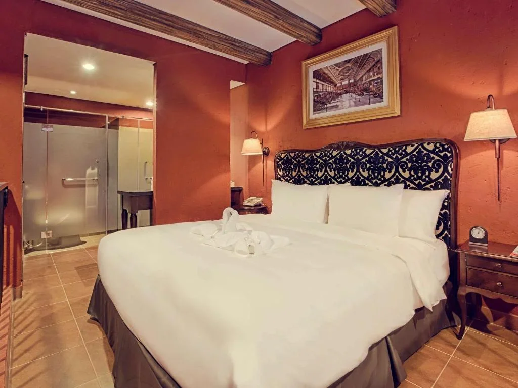 Suite 2 Floors 2