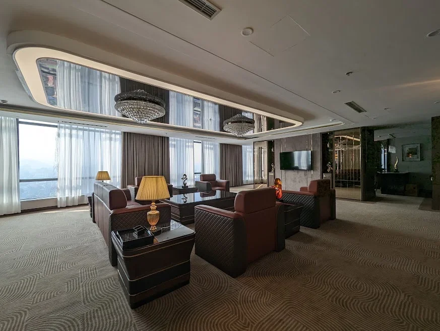 Presidential Suite 3