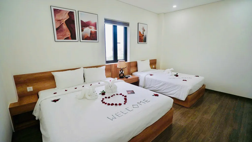 Triple with Riverview