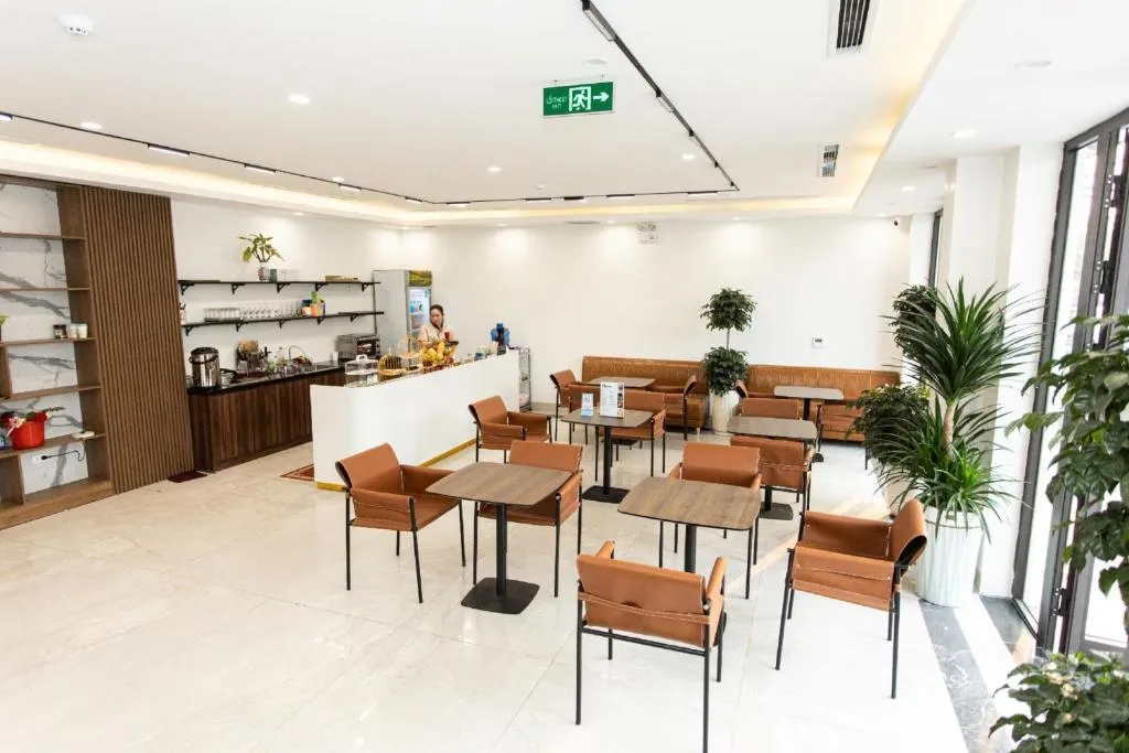 Khách sạn The Sun Ninh Bình 3