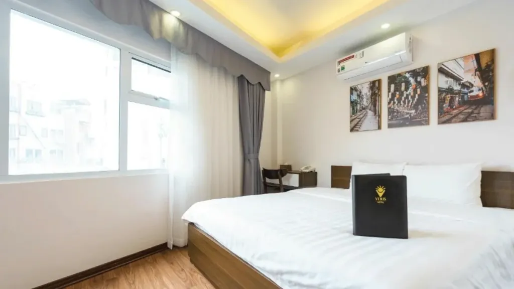 Honeymoon Room With City View