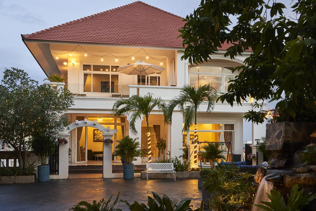 The Wind Resort - Tropical Hillside Escape