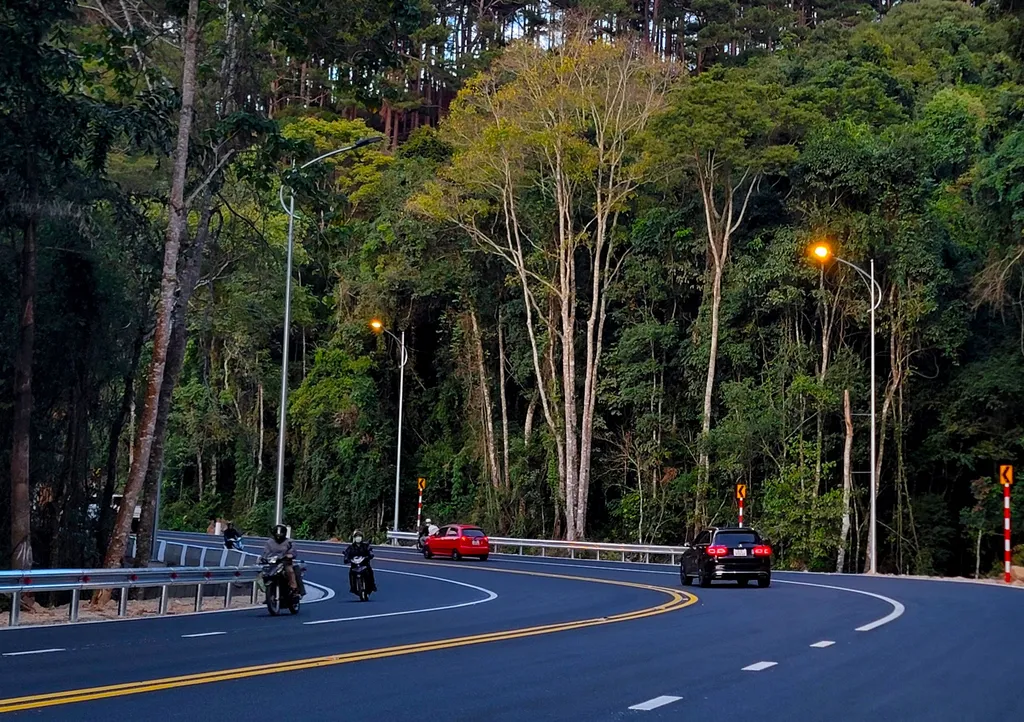 du lich o to tphcm da lat 2