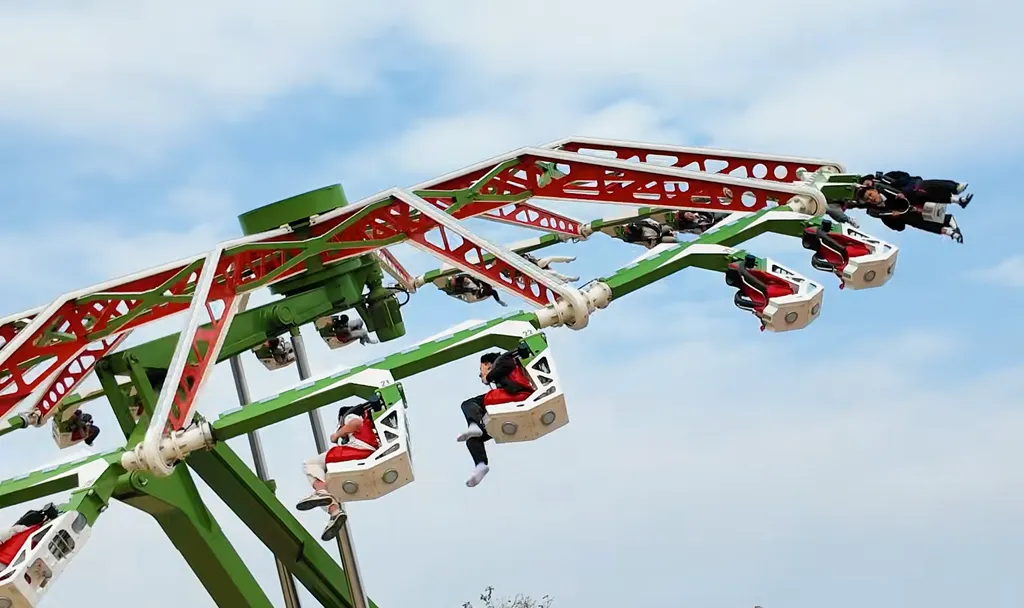 Review Vinwonders Vu Yen Hai Phong 2026 Gia Ve 2