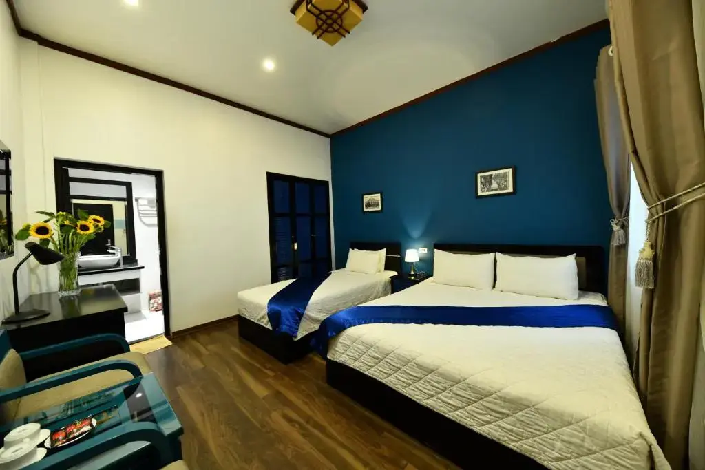 Superior Triple Room