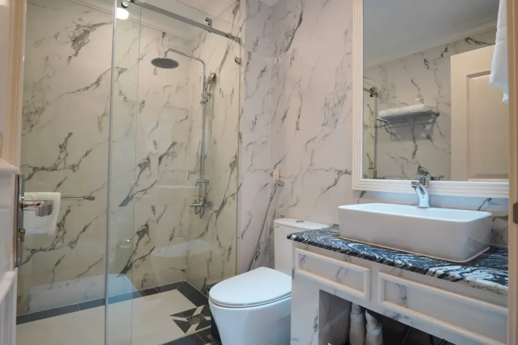LaChateau Standard 3