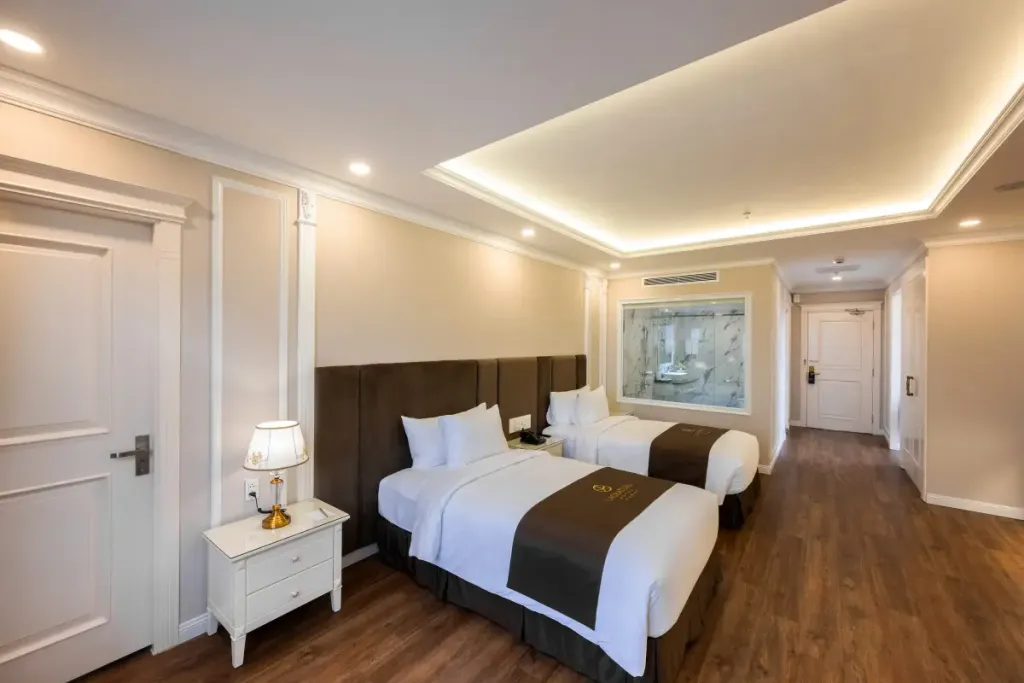 LaChateau Deluxe 3