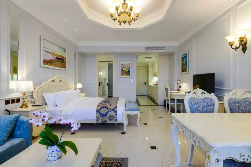 Premium Deluxe Ocean View 2