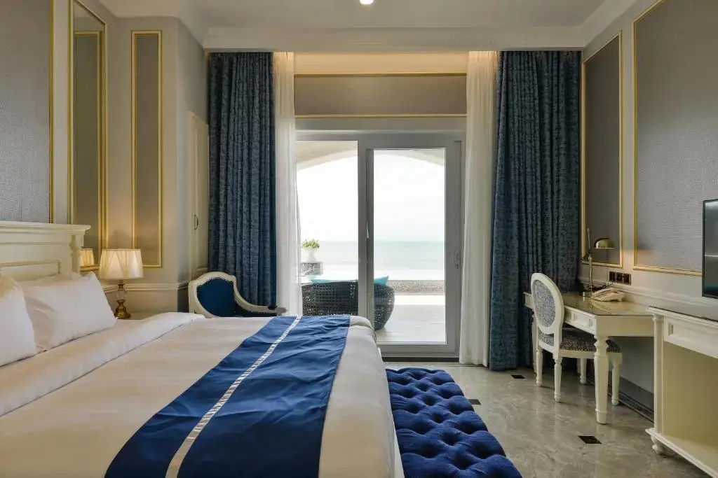 Beach Front Villa 3