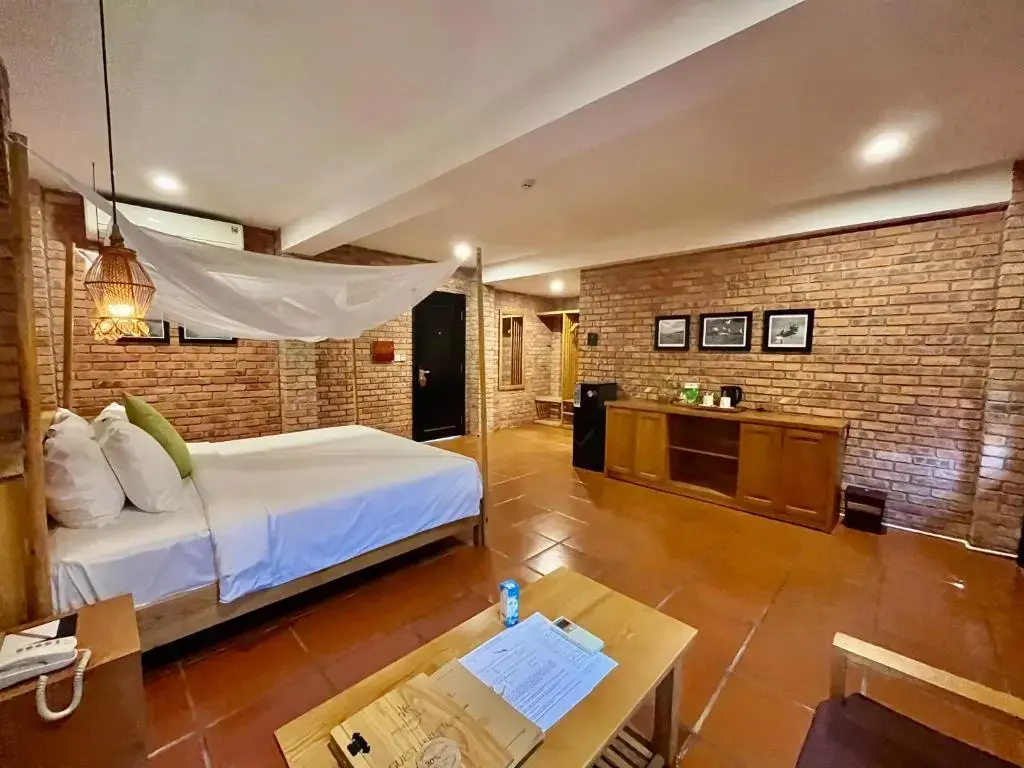 Grand Deluxe Double Garden View 2
