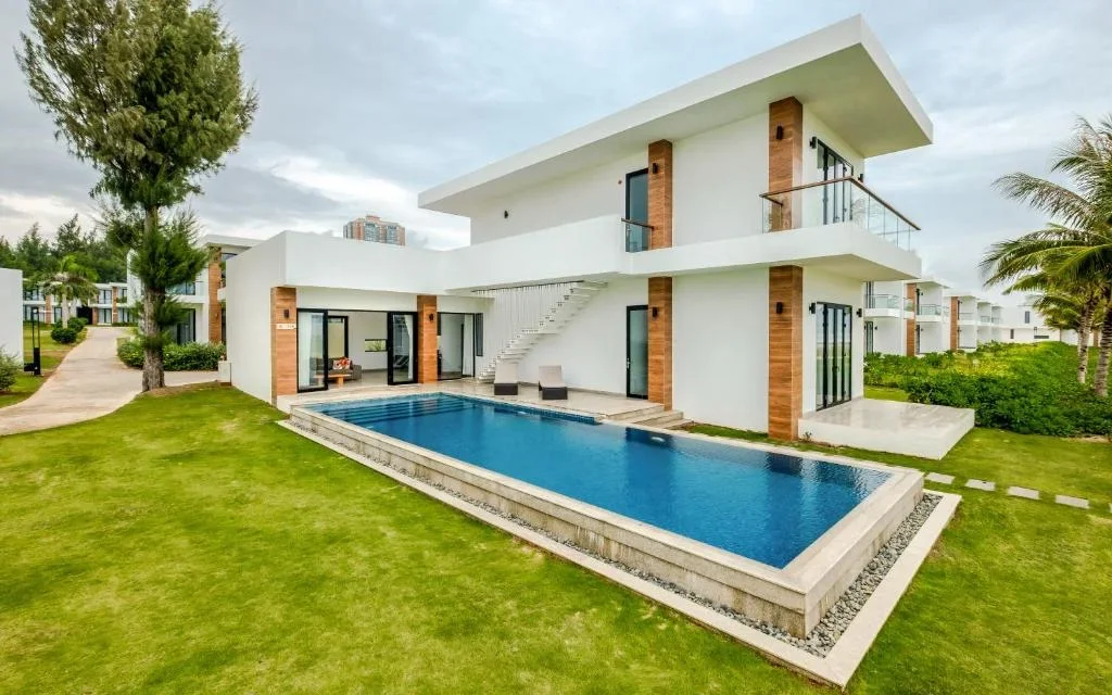 Deluxe Villa 2-Bedroom Pool view