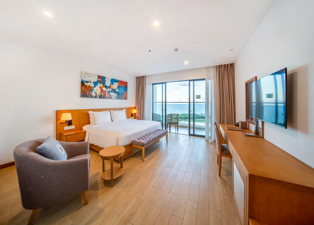 Prime Seaview with Balcony 3